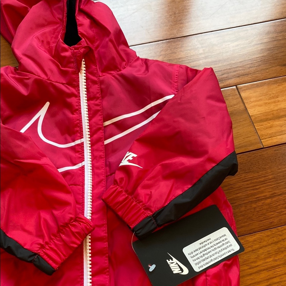Nike Kids Red Hooded Jacket - Picture 4 of 4